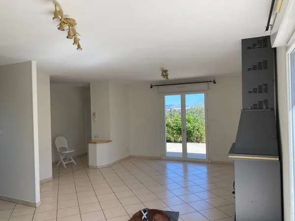 Maison de 100m2 à louer sur Le Cayrol