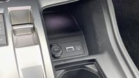 Peugeot 308 1.2 PureTech 130ch S&S GT EAT8 — photo 16