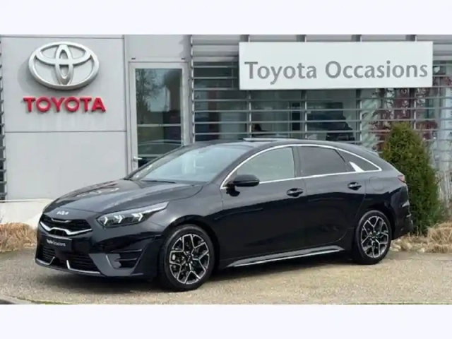 Kia Ceed gt line premium 1.5 140 ch dct7 — photo 1