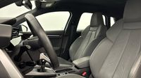 Audi A3 Sportback 35 TFSI 150ch S line — photo 12