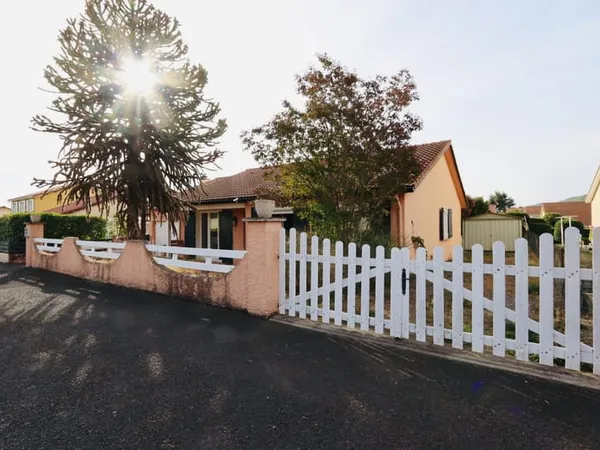 CEBAZAT, QUARTIER RESIDENTIEL, MAISON DE PLAIN-PIED 4 CHAMBRES