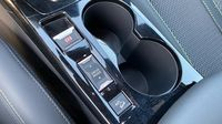 Peugeot 2008 1.2 Hybrid 145ch GT e-DCS6 — photo 29