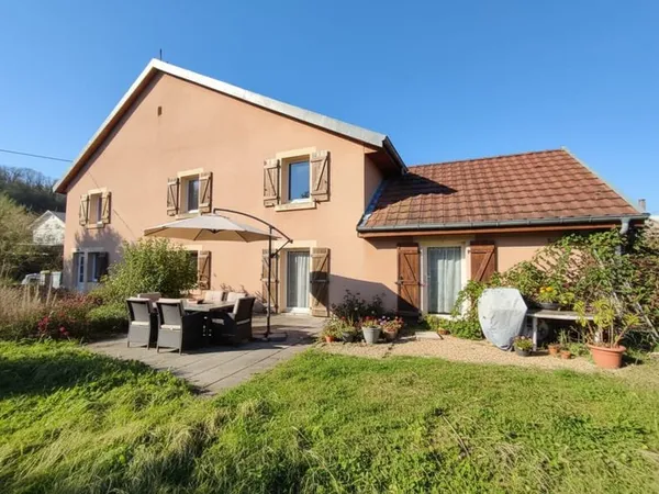 Belle Maison familiale rénovée en 2012 de 190 m2 habitables