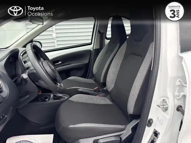 Toyota Aygo X 1.0 vvt-i 72ch dynamic — photo 11