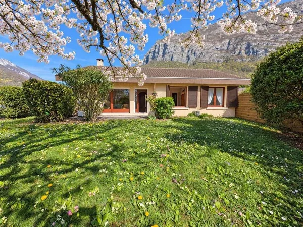 Maison de plain-pied 4 pièces 100 m²