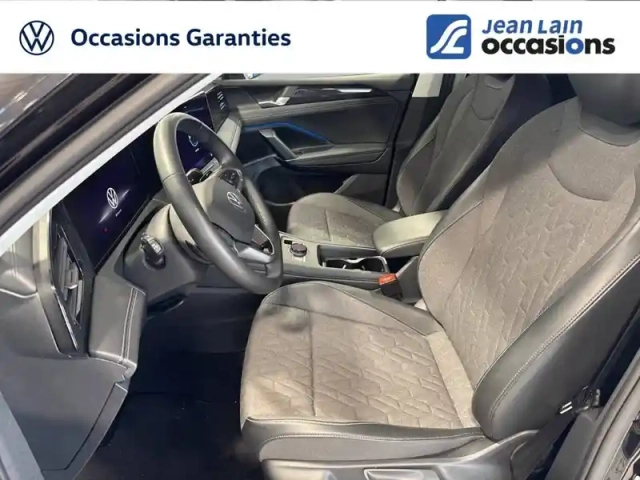 Volkswagen Tiguan 1.5 etsi 130ch dsg7 — photo 25