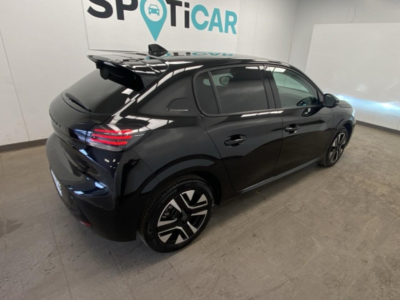 Peugeot 208 hybrid 110 ch e-dcs6 allure — photo 4