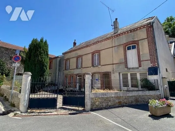 Maison 8 pièces 110 m²