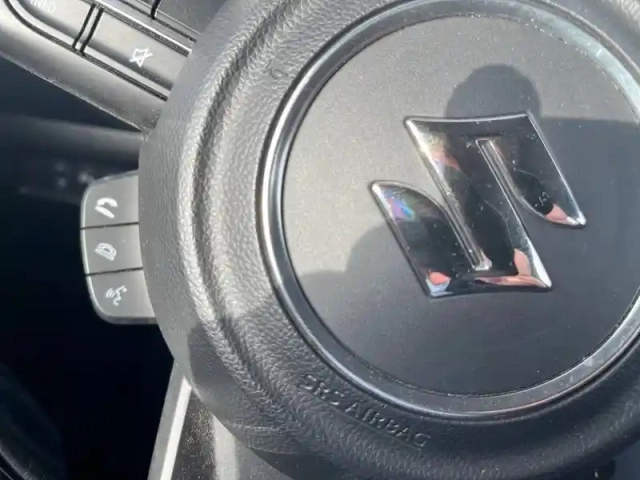 Suzuki Swift sport 1.4 boosterjet hybrid — photo 57