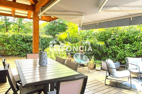 Maison 5 pièces 130 m²