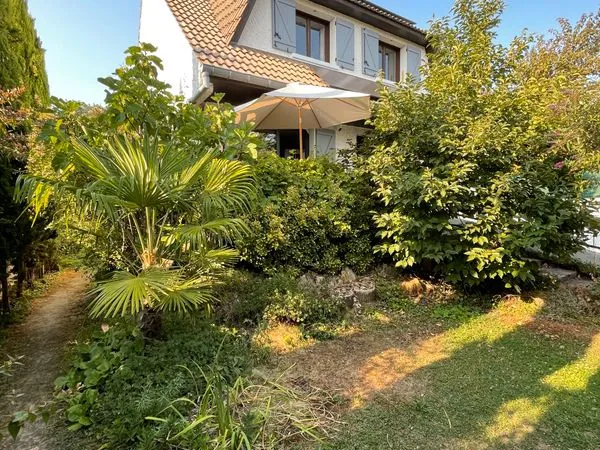📍 CHAVILLE — Maison 172m2 | 6 Pièces | 5 chambres | Jardin Paysagé 318 m² | 2 min Forêt de Meudon | 