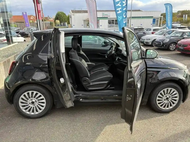 Fiat 500 3+1 e 118 ch — photo 52