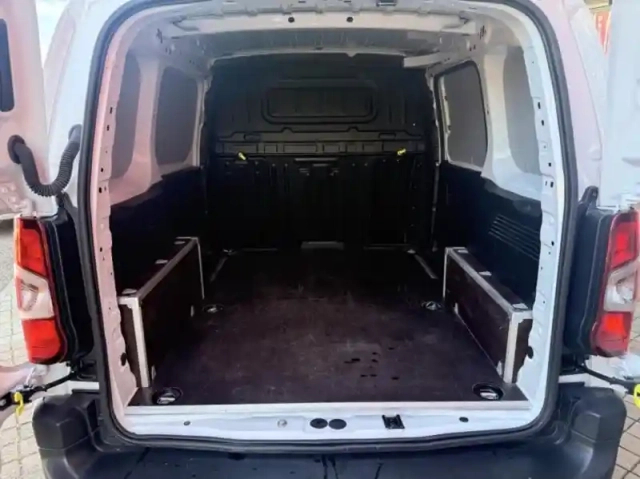 Fiat Doblo fg m 650kg bluehdi 100ch s&amp;s pack premium connect — photo 7