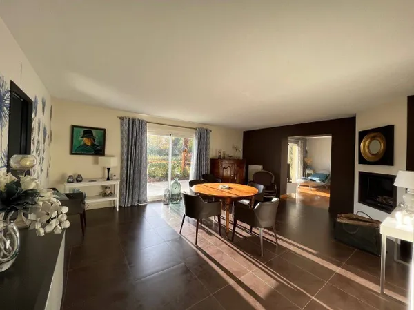 Maison 6 pièces 163 m²