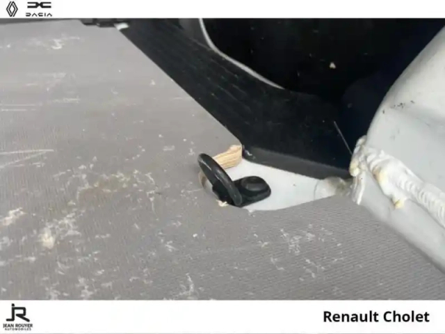 Renault Kangoo van l1 1.5 blue dci 115ch grand confort edc7 - 22 (soit 16600? ht) — photo 15