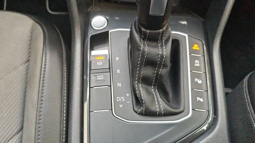 Volkswagen Tiguan 1.5 TSI 150 DSG7 - R-Line – 2019 – 129017 km – Essence – Boîte Automatique — photo 15