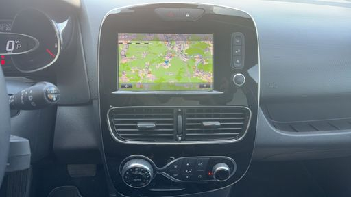Renault Clio 1.2 TCe 120 EDC6 - Intens – 2018 – 85084 km – Essence – Boîte Automatique — photo 39