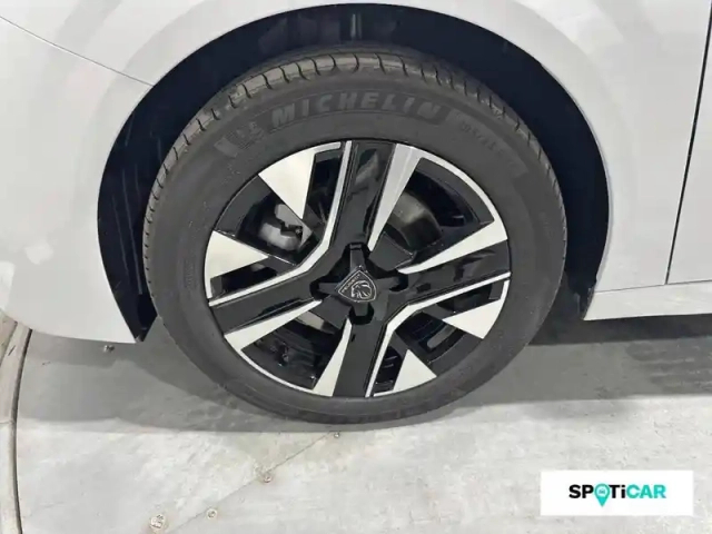 Peugeot 208 hybrid 110 ch e-dcs6 — photo 6