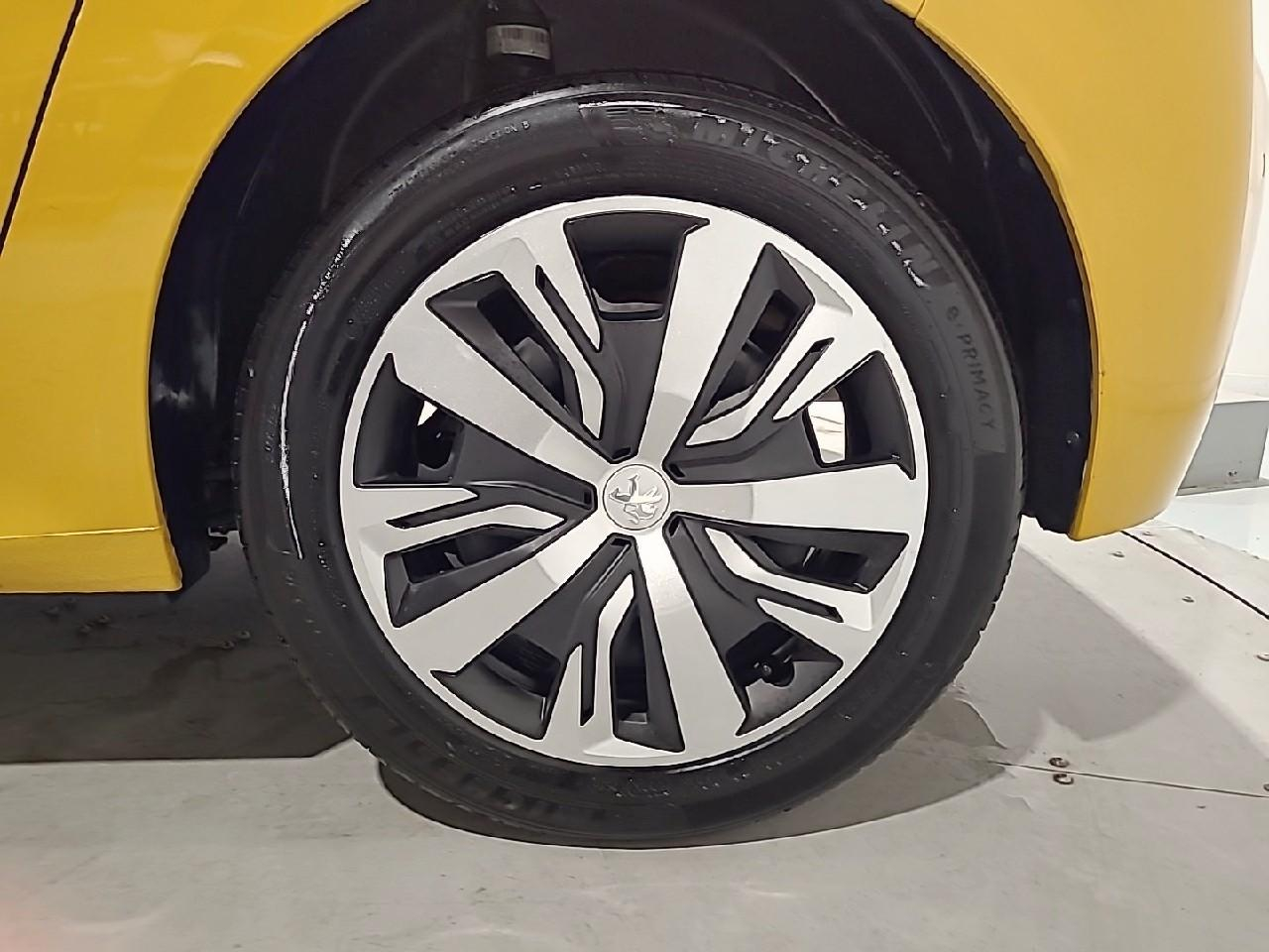 Peugeot 208 puretech 75 s&s bvm5 active pack — photo 16