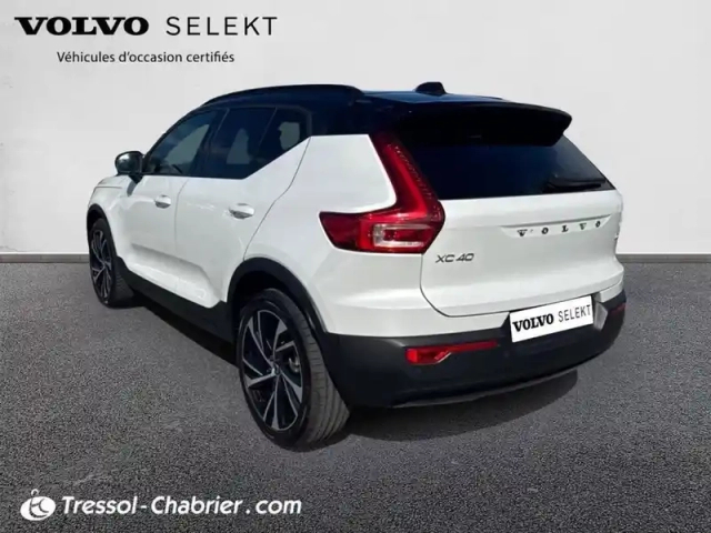Volvo Xc40 d3 adblue 150 ch geartronic 8 r-design — photo 30