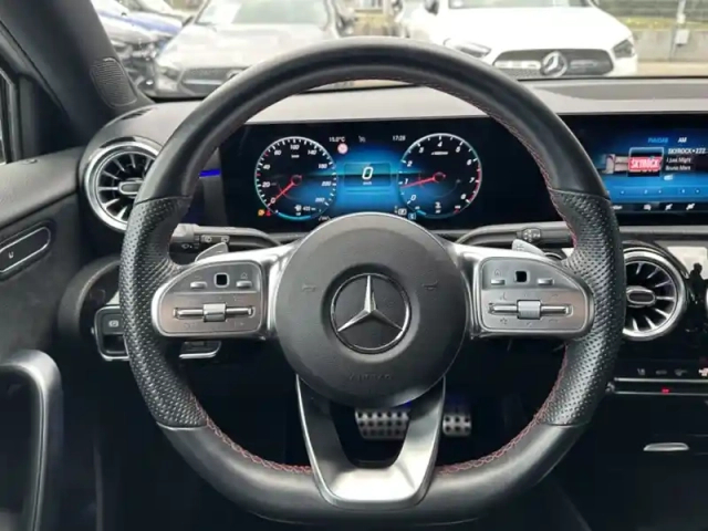 Mercedes Classe A 200 amg line — photo 38