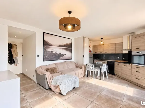 Duplex 4 pièces 77 m²