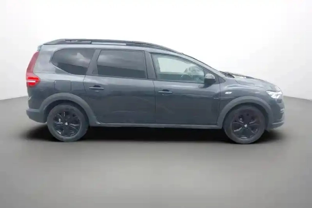 Dacia Jogger tce 110 5 places — photo 7