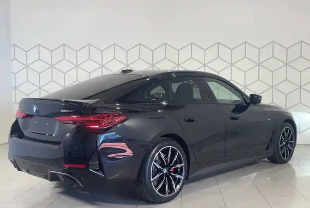 Bmw I4 edrive40 340 ch bva — photo 94