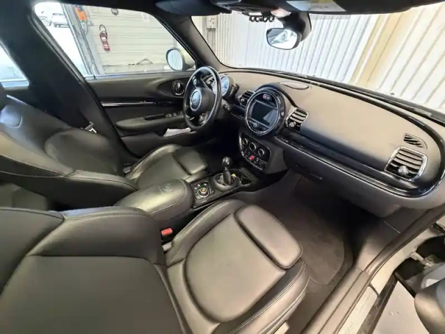 Mini Mini clubman one 102 ch — photo 34
