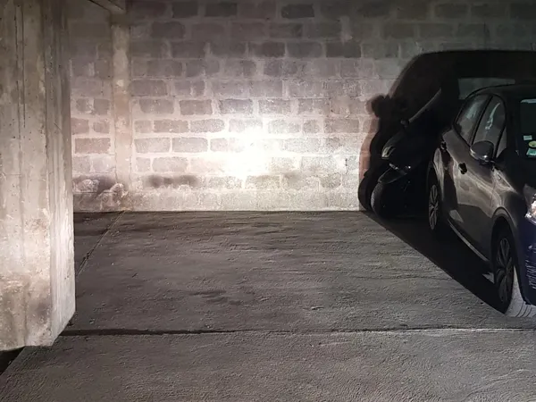 Loue parking