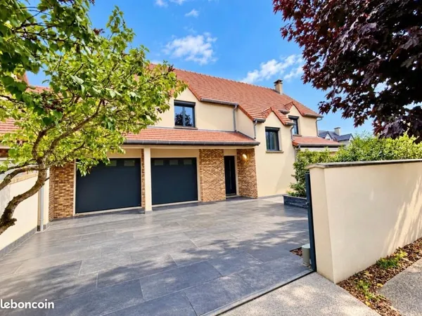 Maison 6 pièces 170 m²