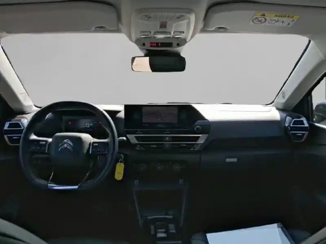 Citroën C4 e- 136 ch automatique — photo 8