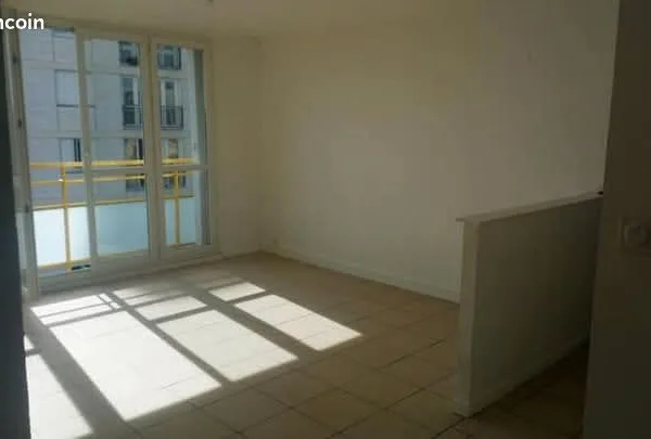 Appartement maromme la maine F3
