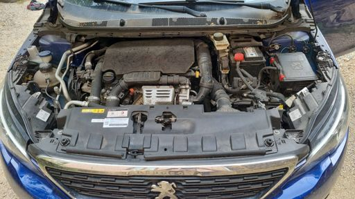 Peugeot 308 1.2 PureTech 110 - Allure – 2018 – 112497 km – Essence – Boîte Manuelle — photo 35