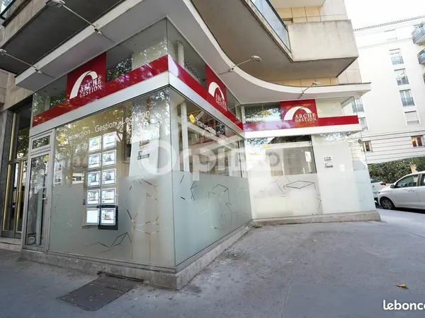 Local commercial 42 m²