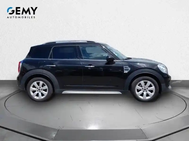 Mini Mini countryman 136 ch — photo 4