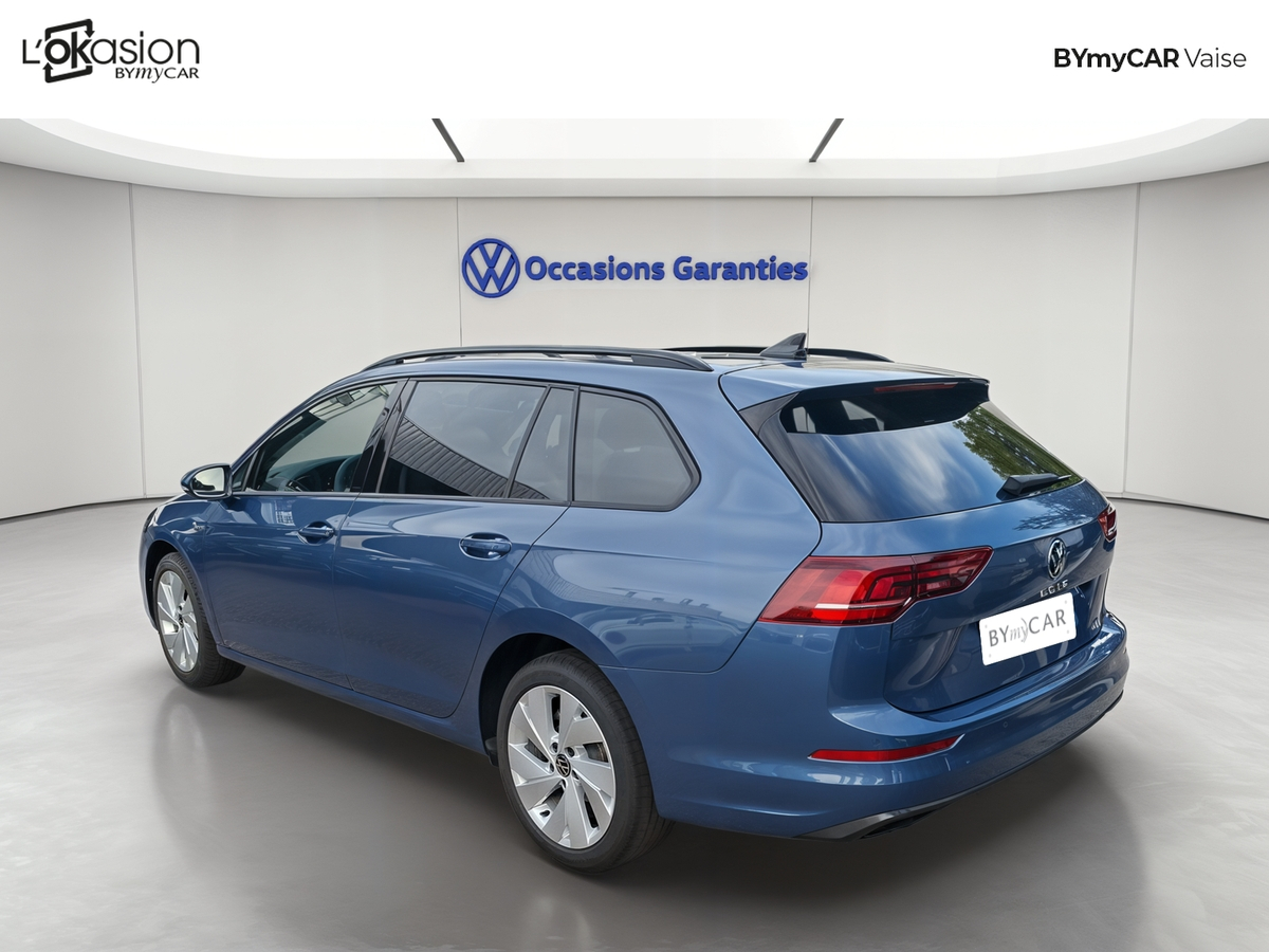 Volkswagen Golf SW 1.5 eTSI EVO2 116 DSG7 — photo 3