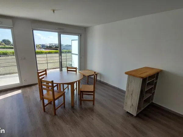 Loue appartement 3 pièces - 56m² - Larmor-Plage