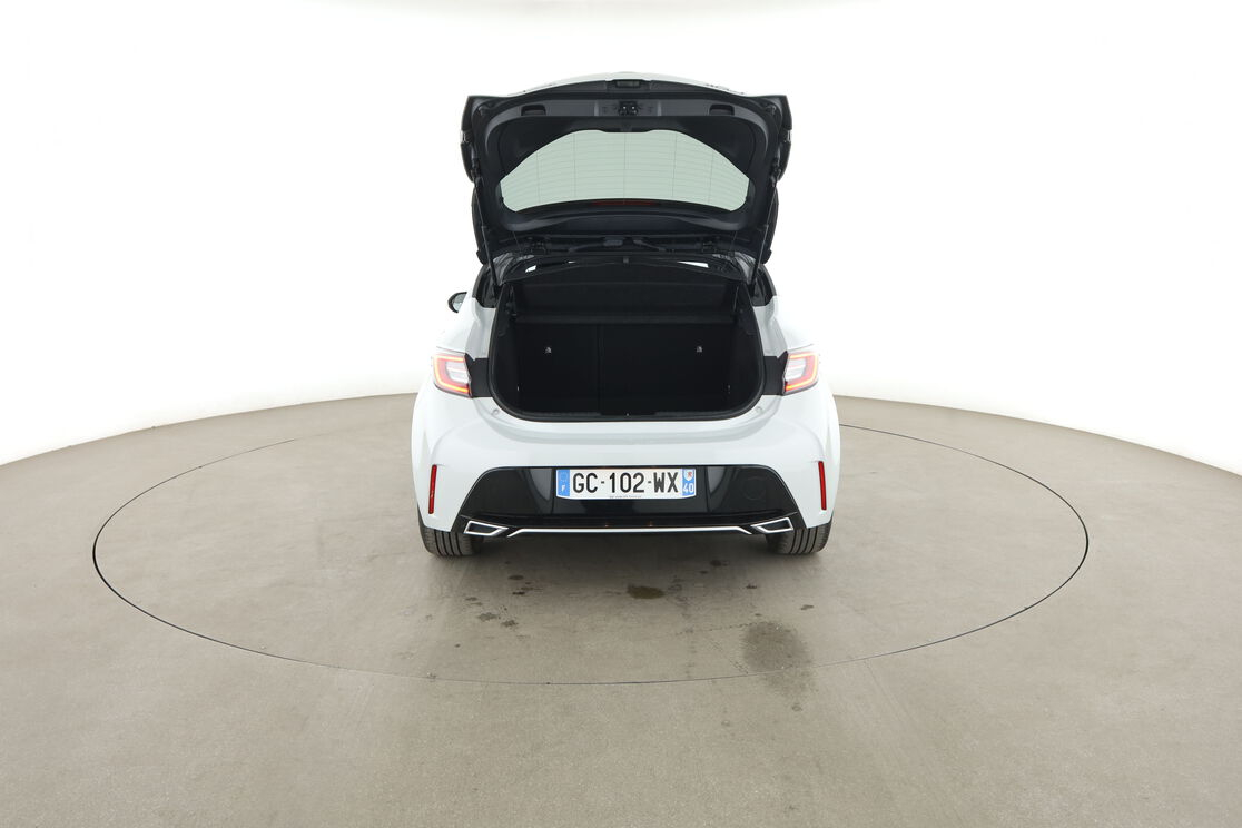 Toyota Corolla 1.8 Hybride GR Sport — photo 15