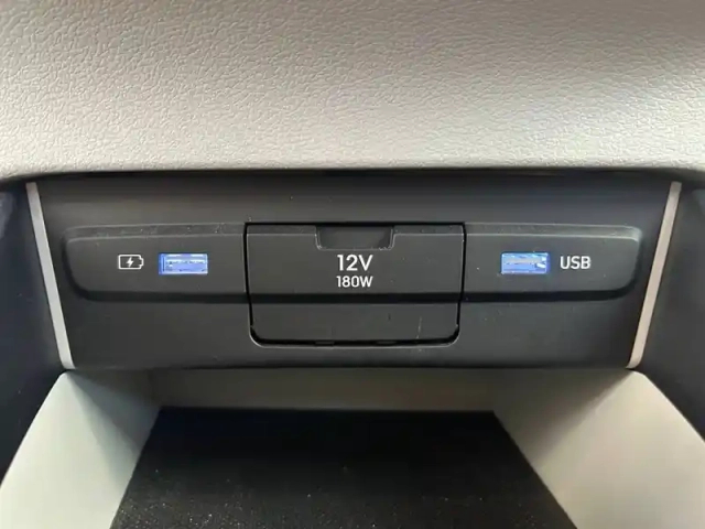 Hyundai I20 1.0 t-gdi 100 dct-7 hybrid 48v — photo 30
