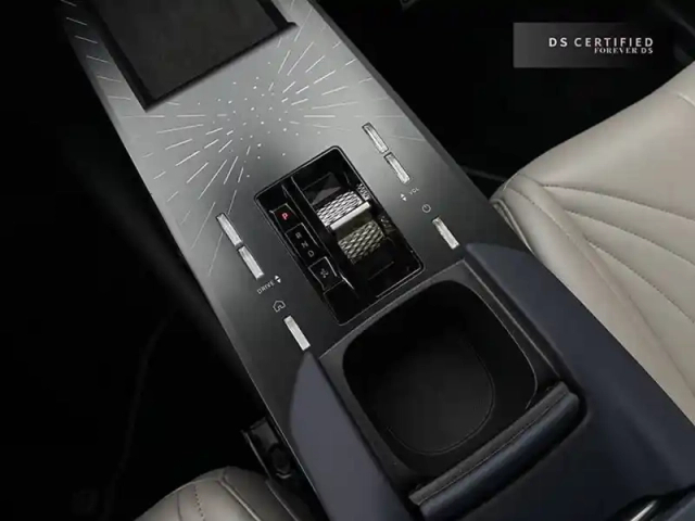 Ds N8 n°8 230 ch fwd standard range — photo 134