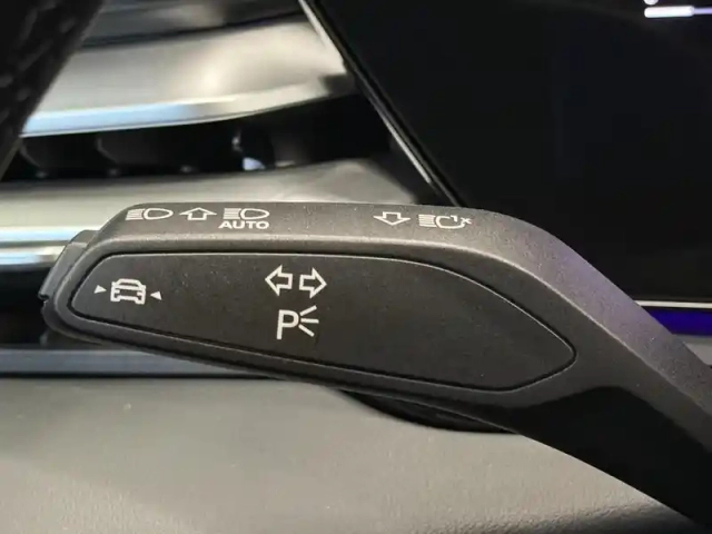 Audi A5 avant e-hybrid 367 ch s tronic 7 quattro — photo 8