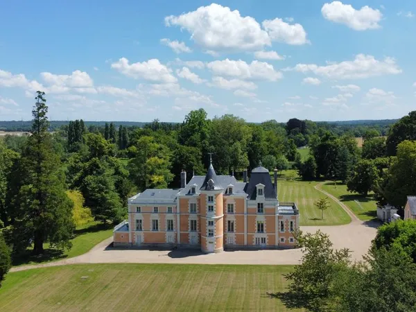 Maison individuelle 14 pièces 570 m²