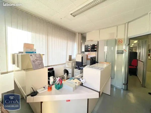 Bureau 118 m²