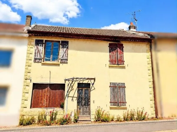 Maison de village 5 pièces 180 m²
