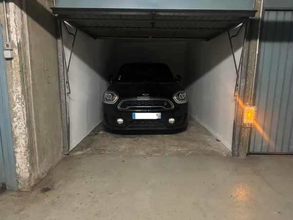 Loue parking