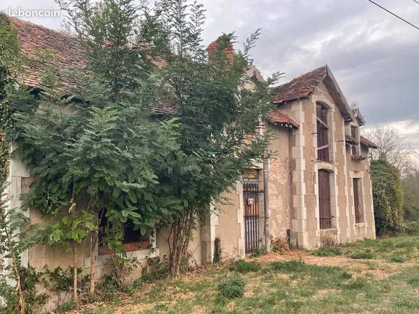 Grande maison en bord de Loire