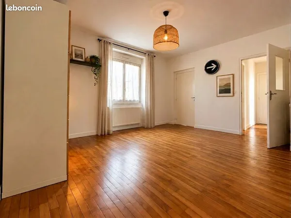 Fréhel centre - appartement 3 chambres avec jardin privatif - 2 parkings