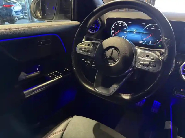 Mercedes Gla 200 d 8g-dct — photo 11