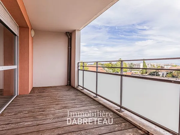 Appartement Meyzieu 3 pièce(s) 56.10 m2